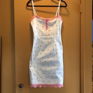 Betsy Johnson NewYork Sexy-Cute Little Curvy Dress